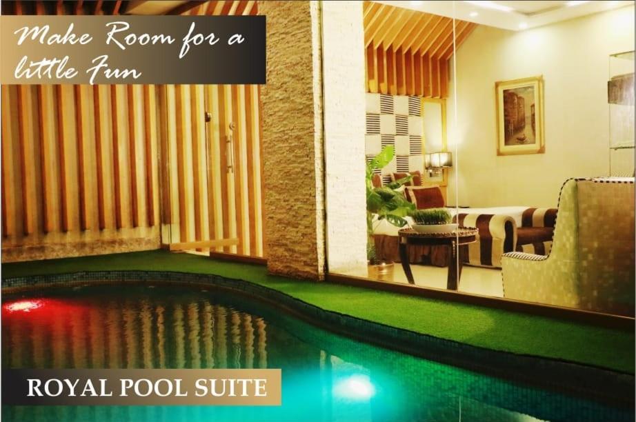 Hilton Suites Lahore Buitenkant foto